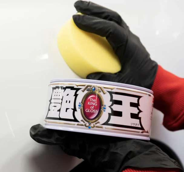 Soft99 | King Of Gloss White Wax Bilvax Ljus 300g